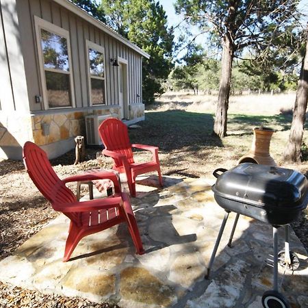 Cabins At Flite Acres - Texas Sage Wimberley Exterior foto